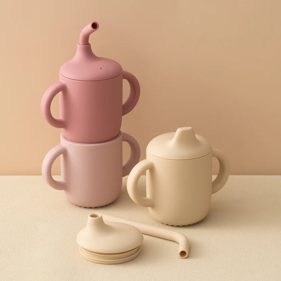 2-in-1 Silicone Snack & Straw Cup